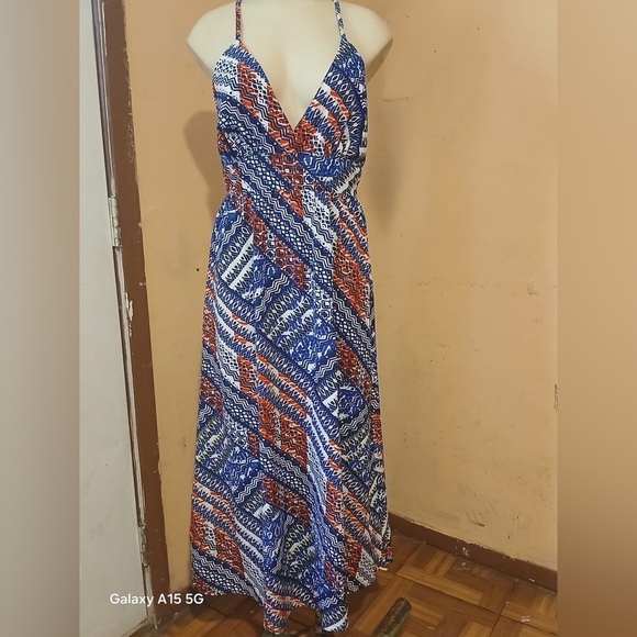 NWOT Charlotte Russe Blue and Orange Sleeveless Plunge Maxi Sundress - Picture 1 of 10